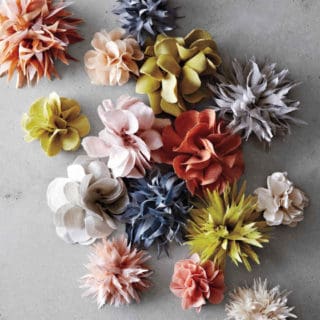 Floral Perfection: 12 Breathtaking DIY Fabric Flowers