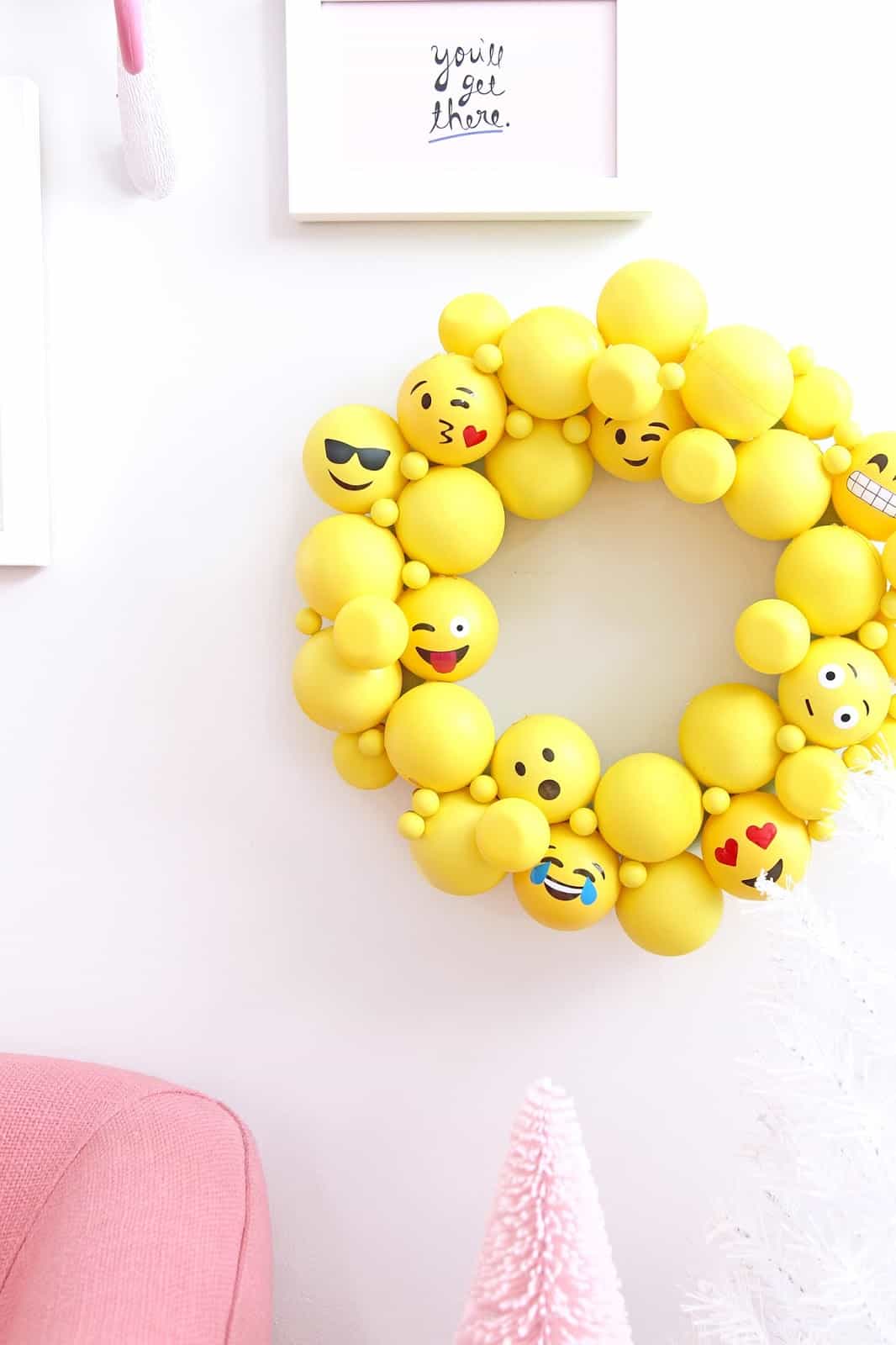 Emoji ornament wreath