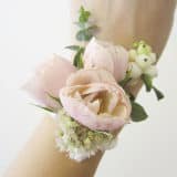 Gala Accessories: Charming DIY Wrist Corsages 