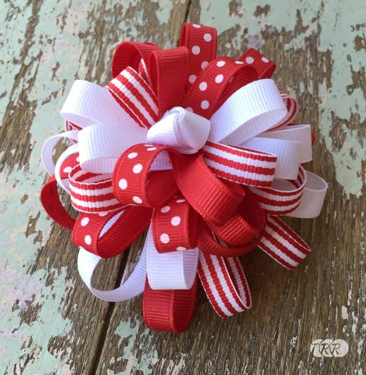 12 Charming DIY Hair Bows You Will Cherish Forever