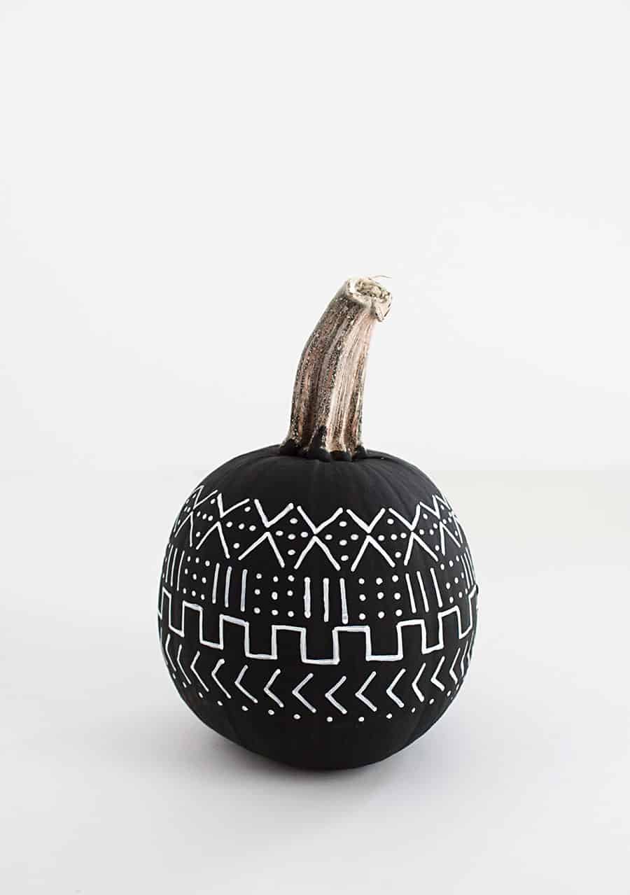 Black and white decorative pumpkins