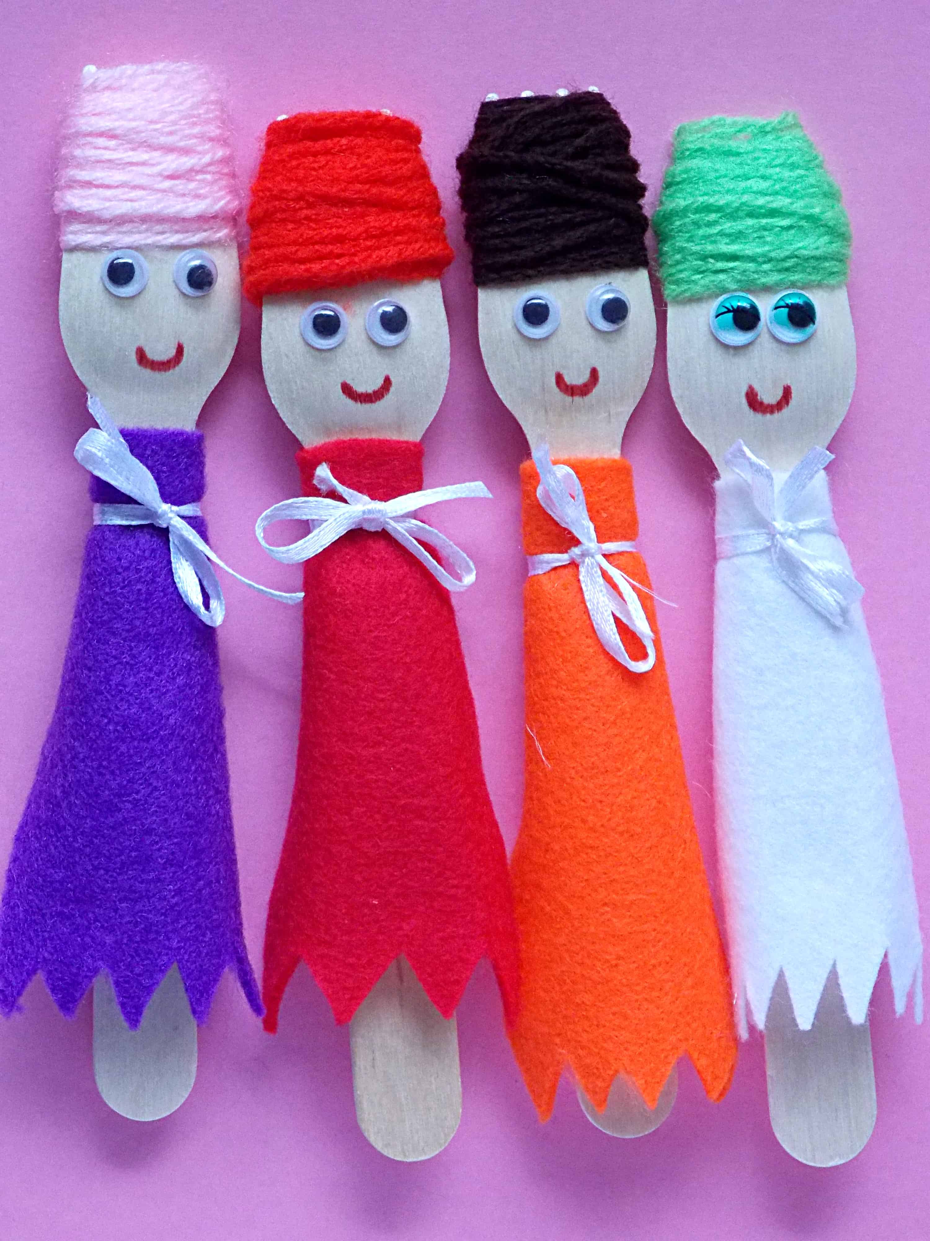 Disposable fork puppets