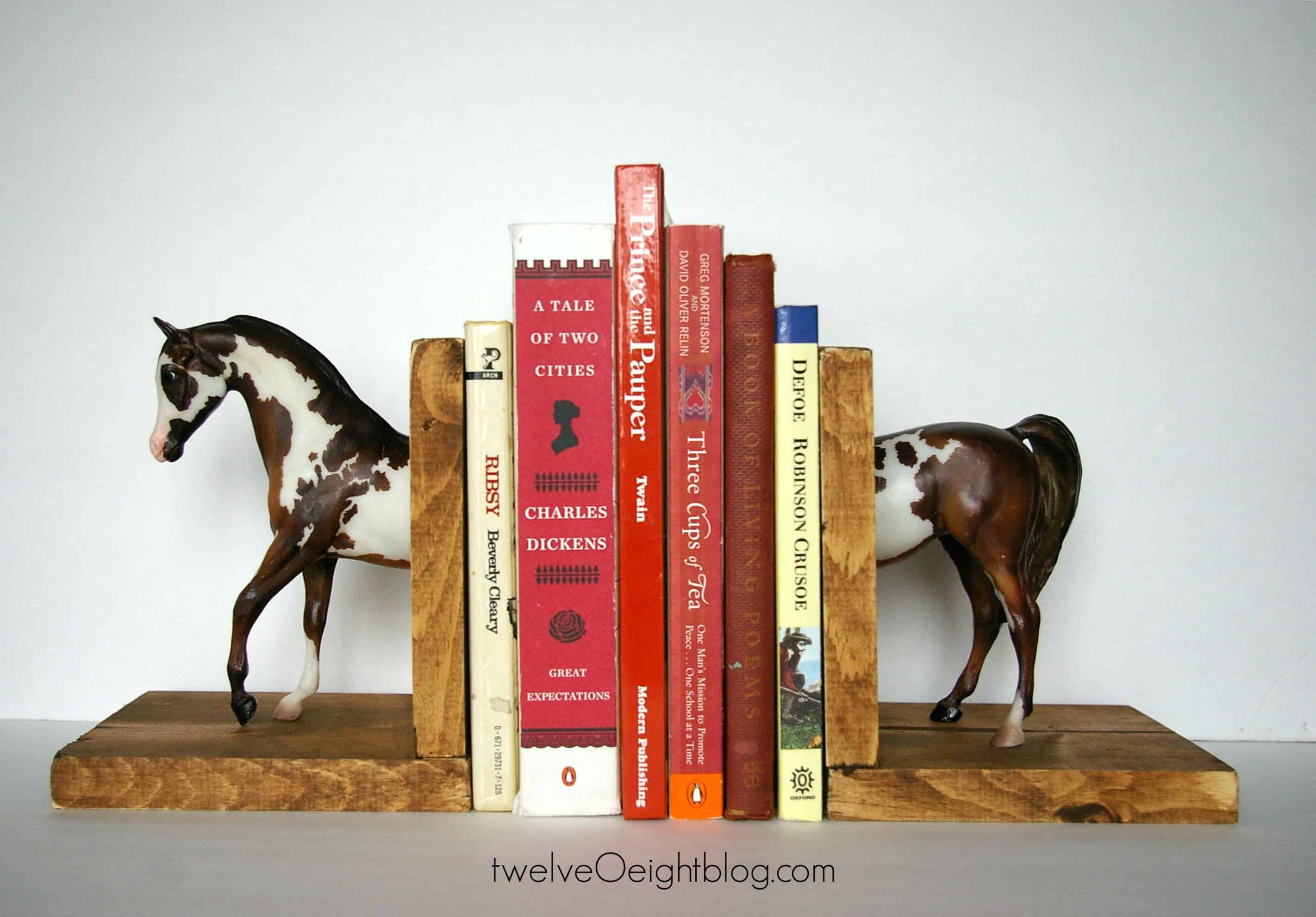 Horse bookends
