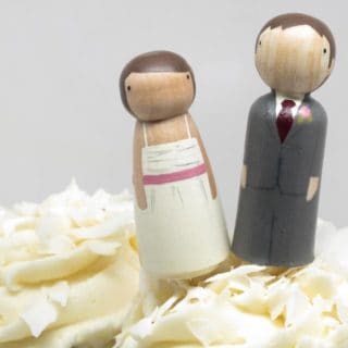 Simply Adorable: DIY Wedding Cake Toppers