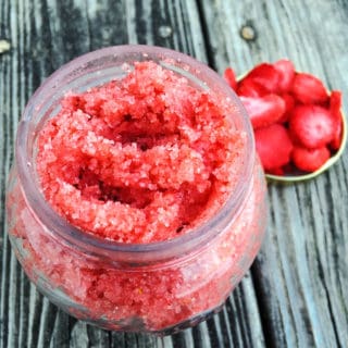 Treat Yourself: 13 Sugar Scrubs for Soft and Healthy Skin 