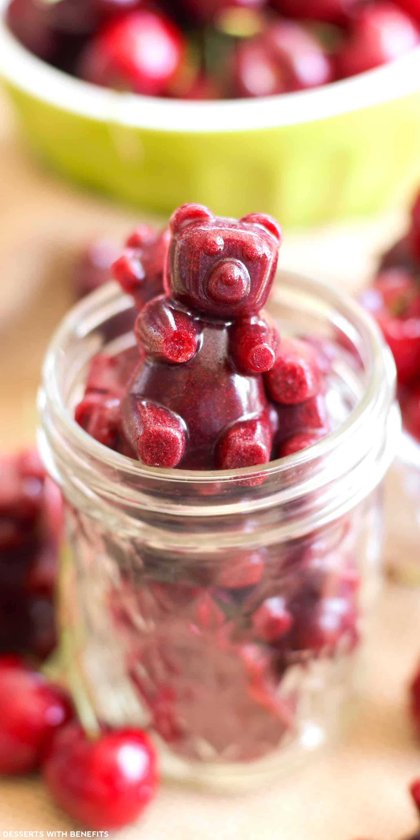 DIY fruity gummy bears