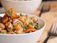  Protein Power: Healthy and Fulfilling Chickpea Salads 