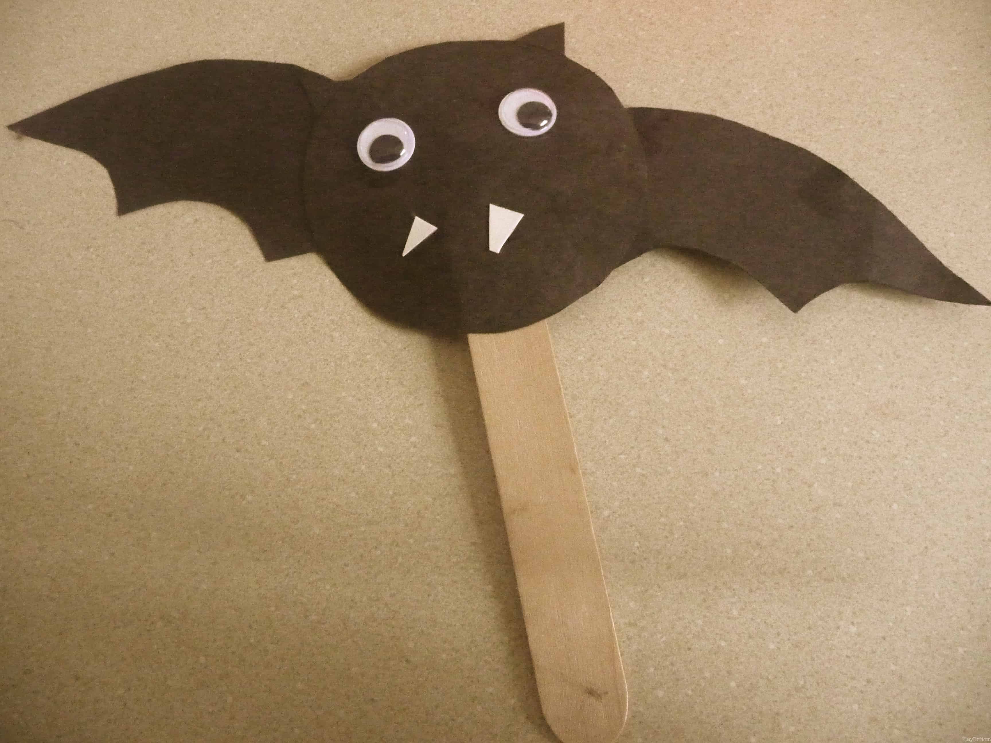 Bat popsicle stick puppets