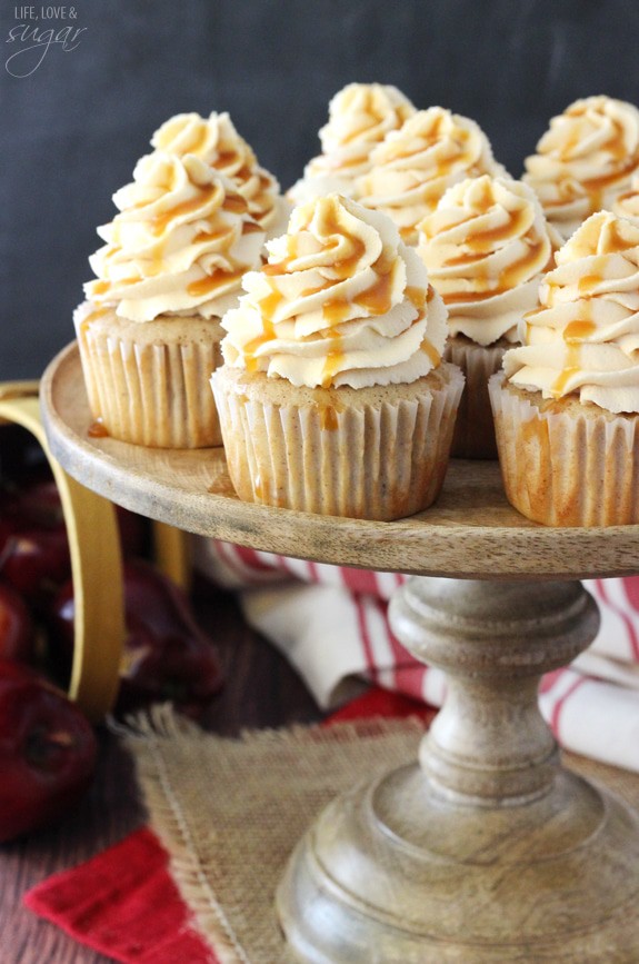 Caramel apple cupcakes