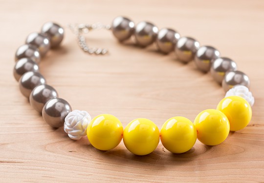 Chunky bead necklace
