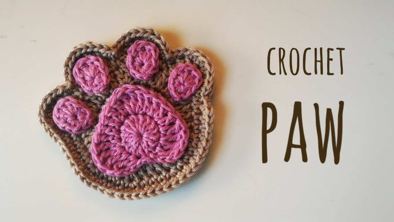 Crochet paw