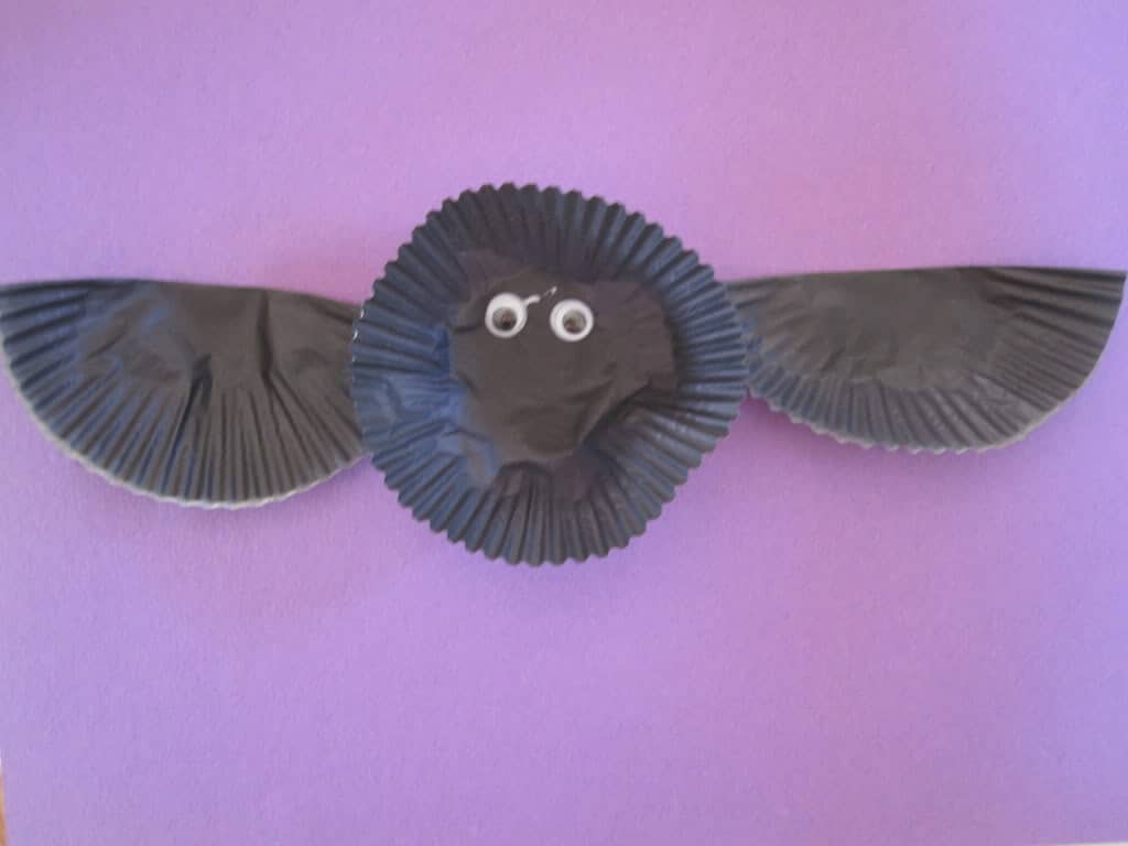 Cupcake liner bats