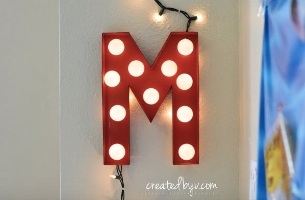 Ping pong ball marquee light