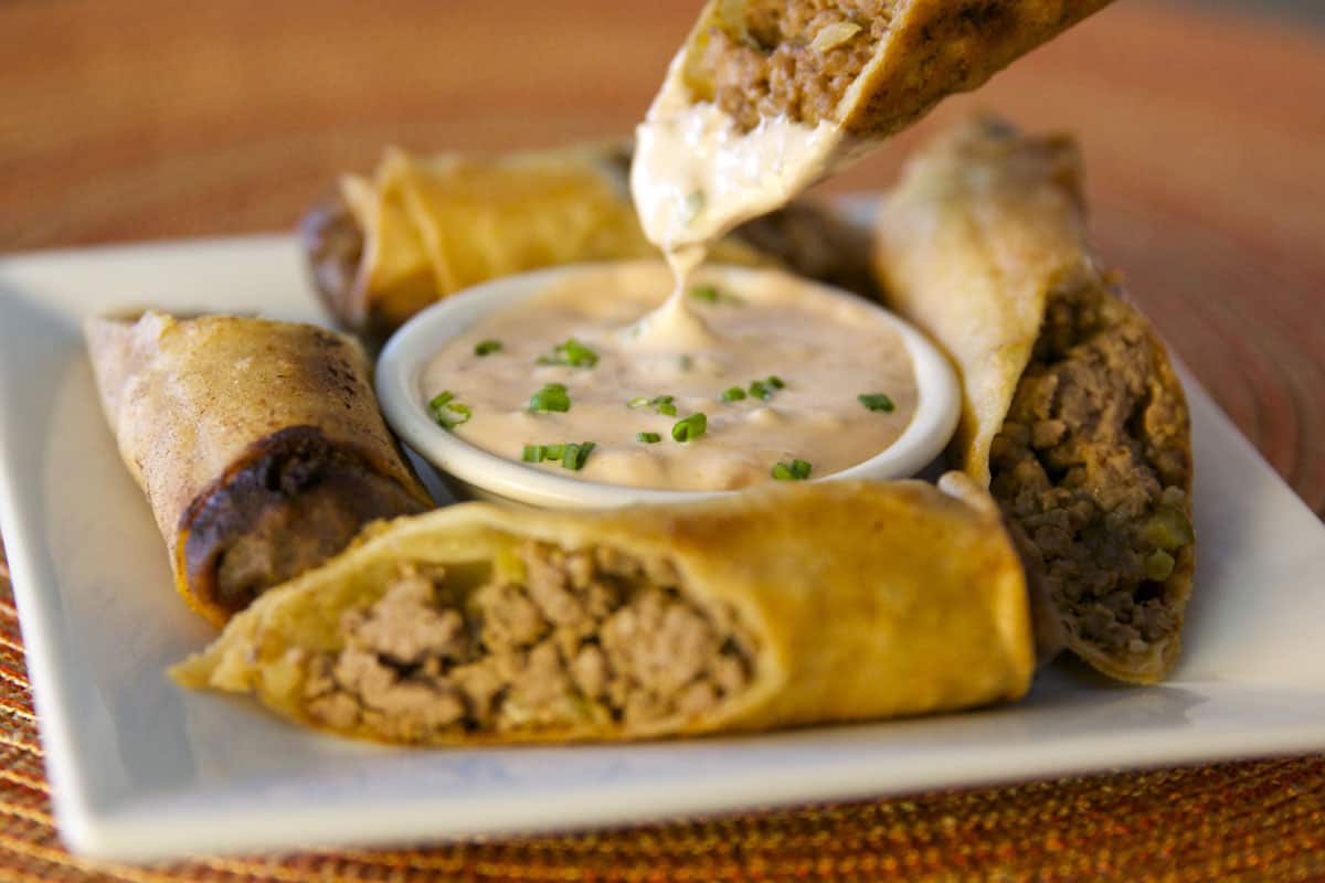 Cheeseburger spring rolls with special sauce