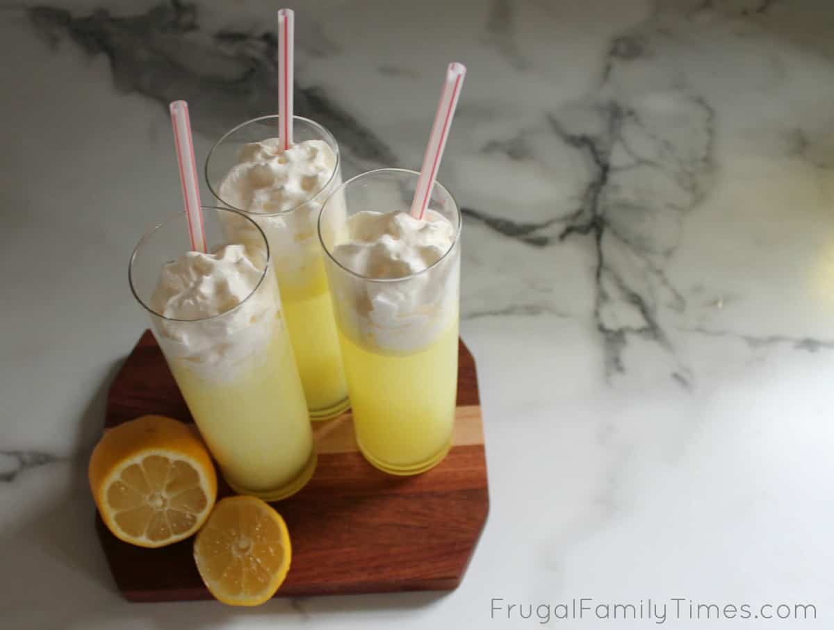Cream soda lemonade