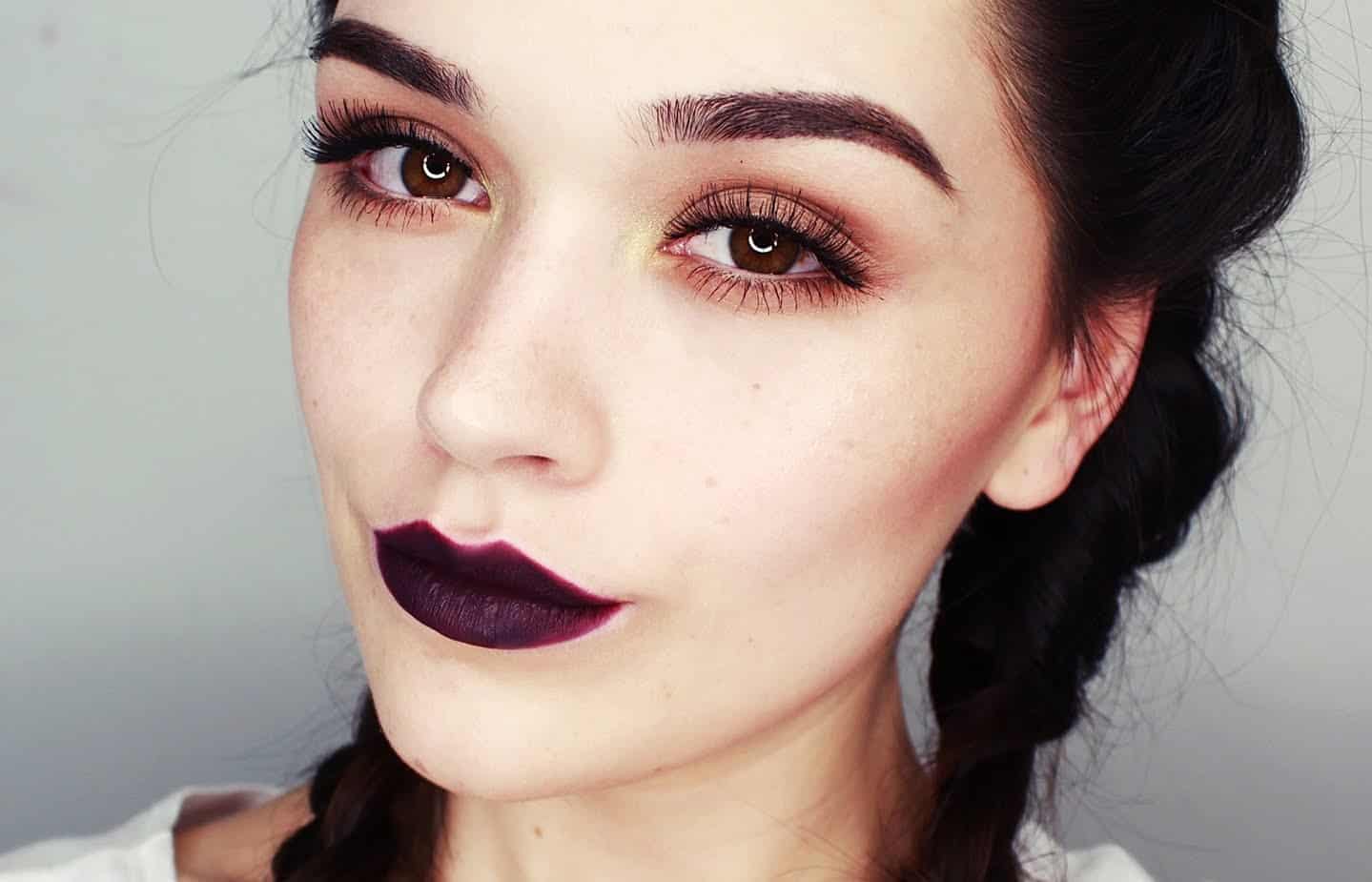 Purple dark lip