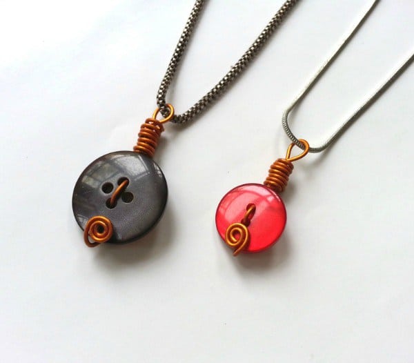 Wire button necklaces