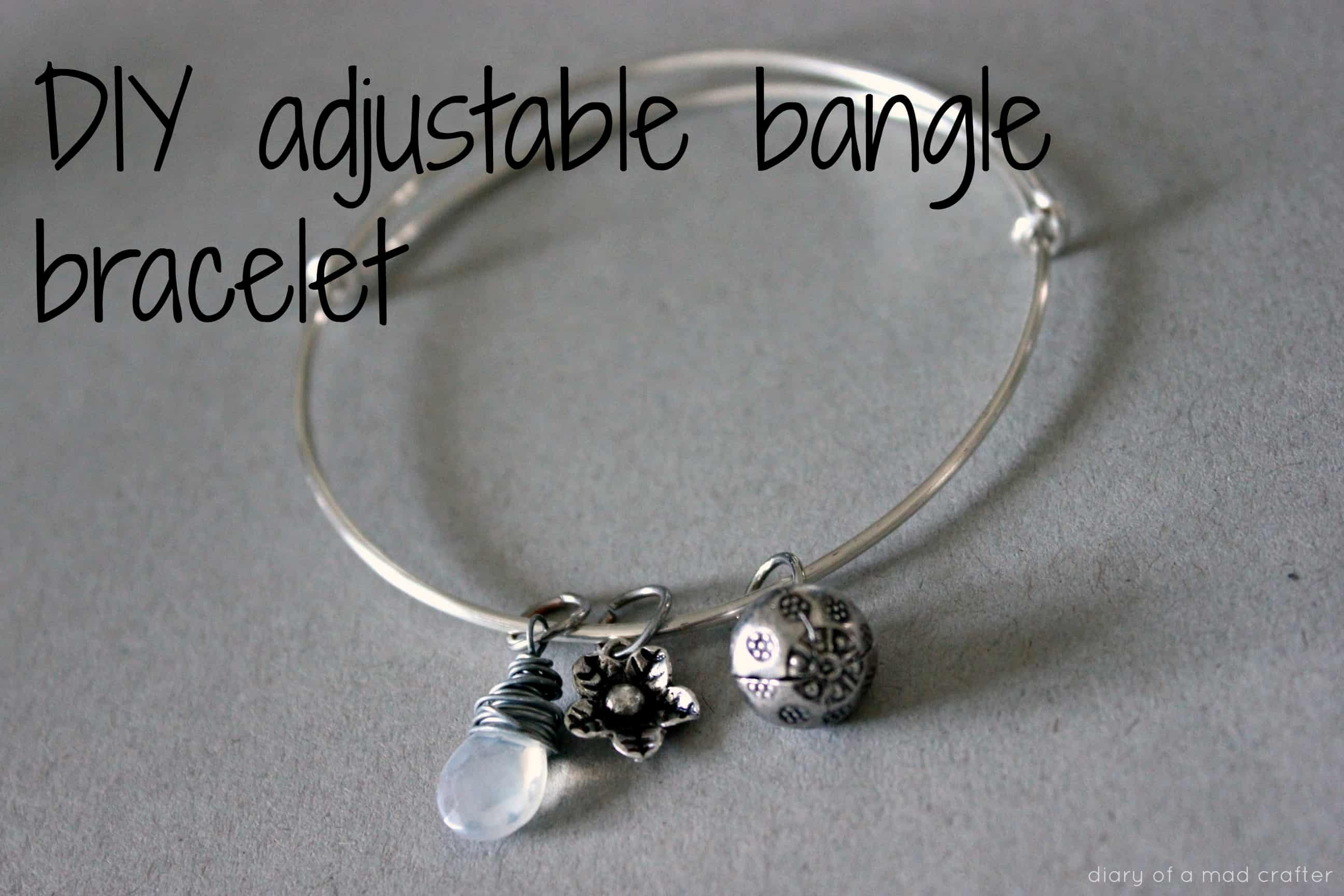 Adjustable bangle bracelet