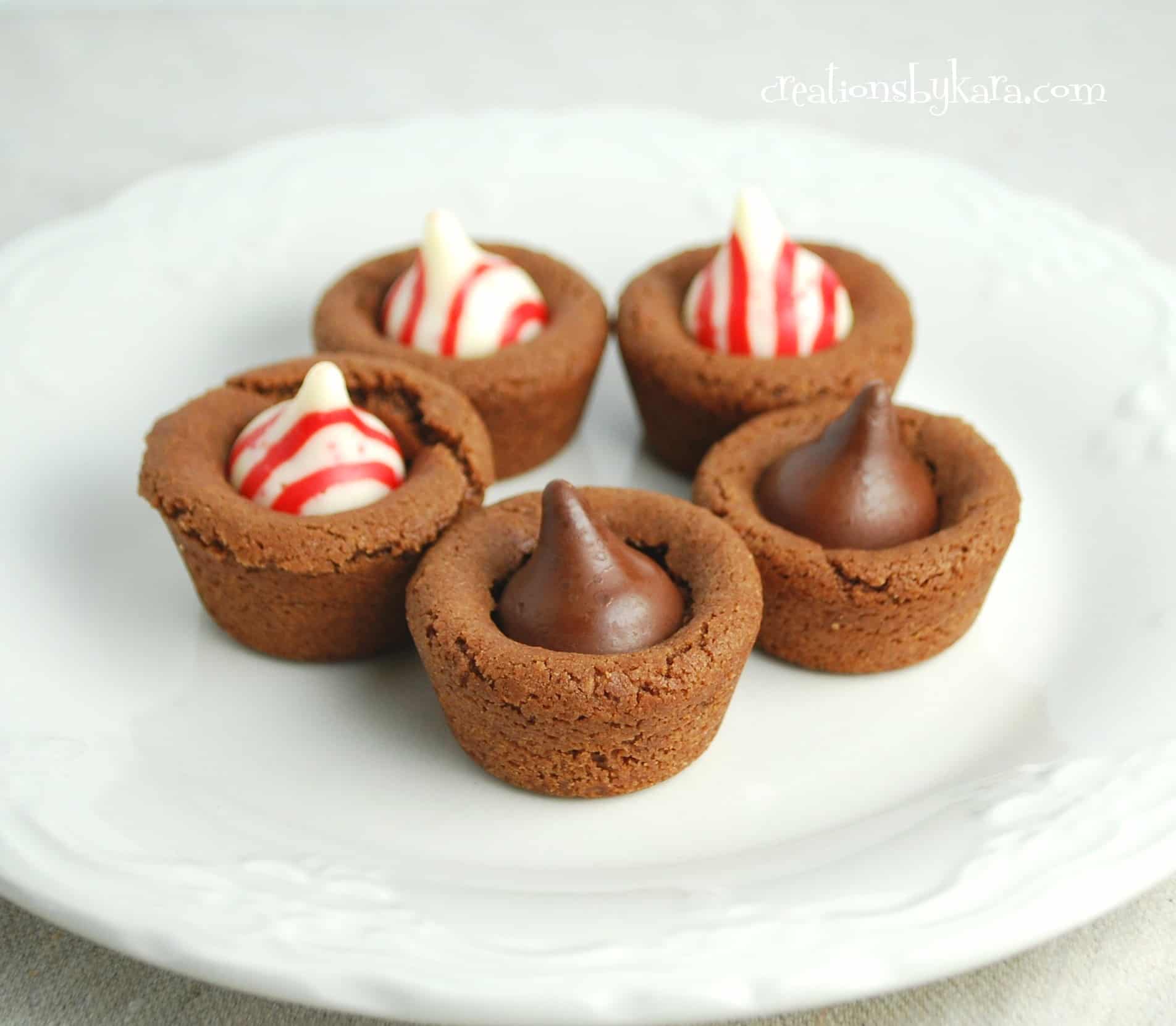 Chocolate mint cookie cups