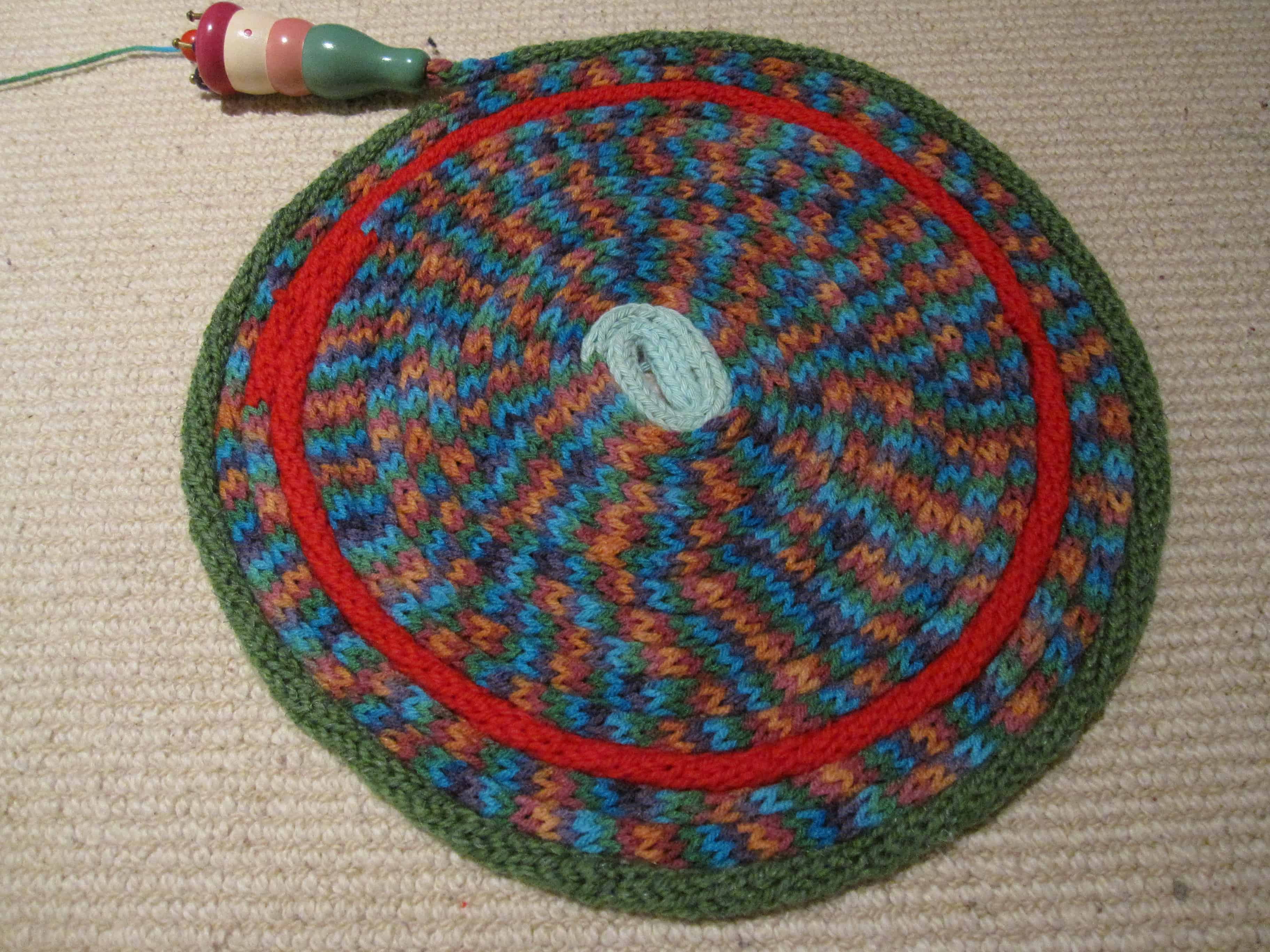 Circular area rug