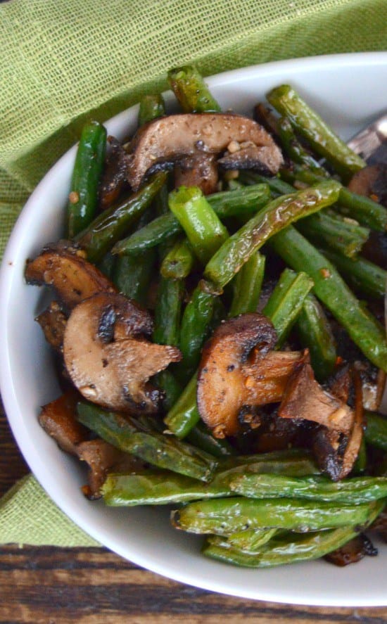 Green beans and mushrooms