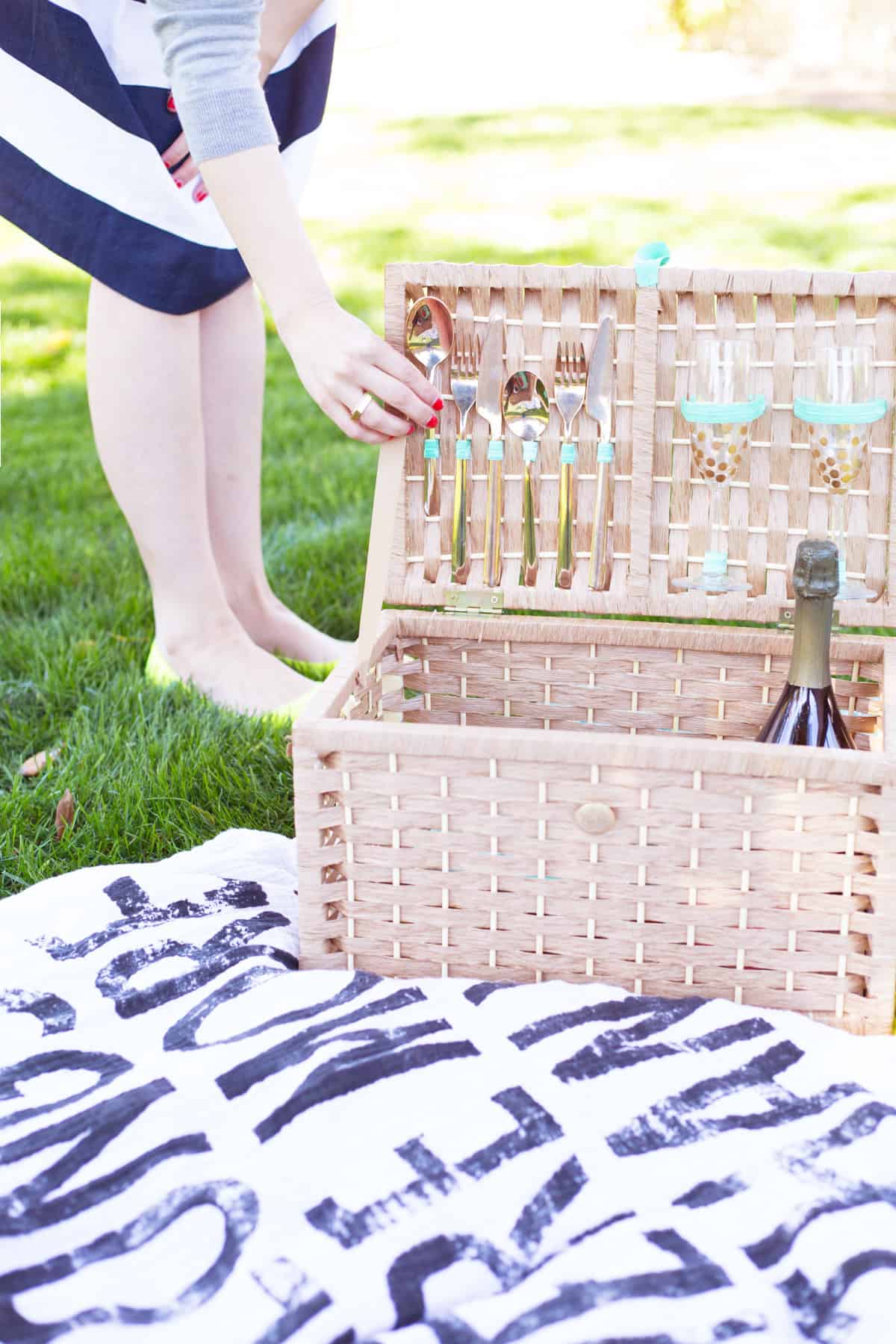 10 Diy Baskets For The Perfect Sunday Picnic
