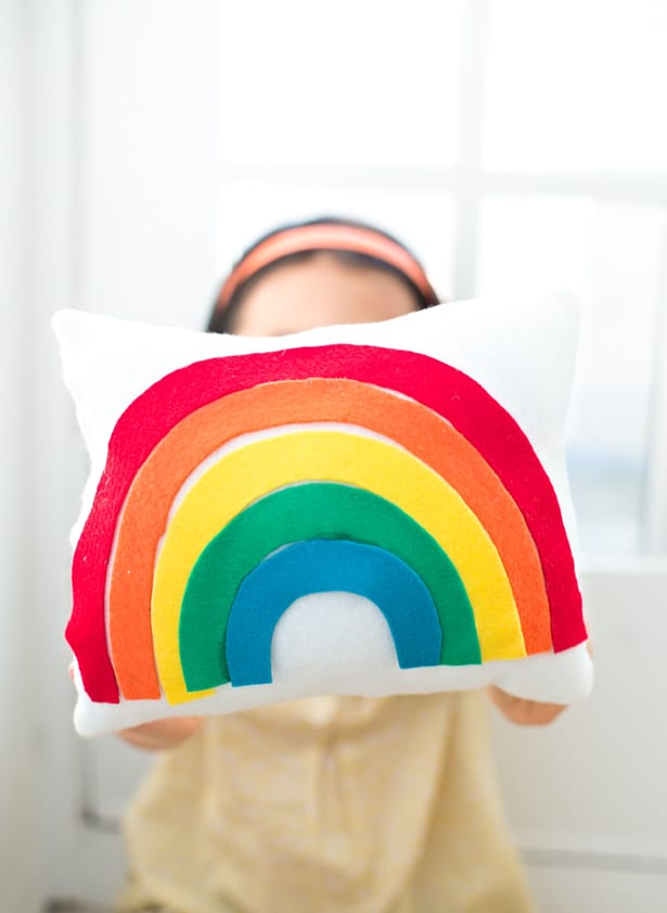 Easy felt rainbow pillow