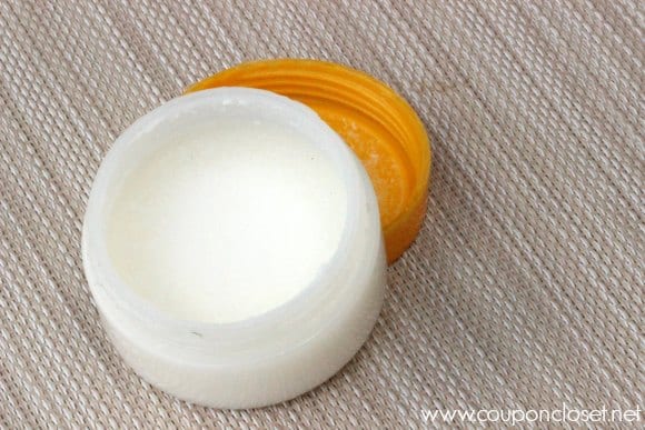2-ingredient coconut oil face cream