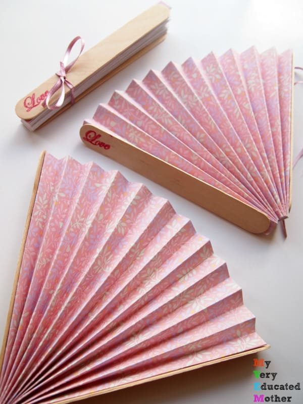 krokotak  DIY Paper Hand Fan