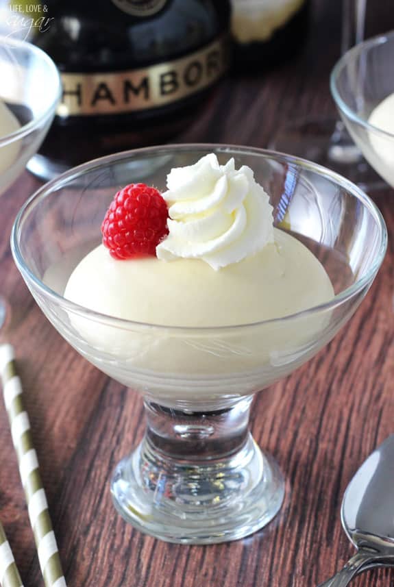Champagne mousse