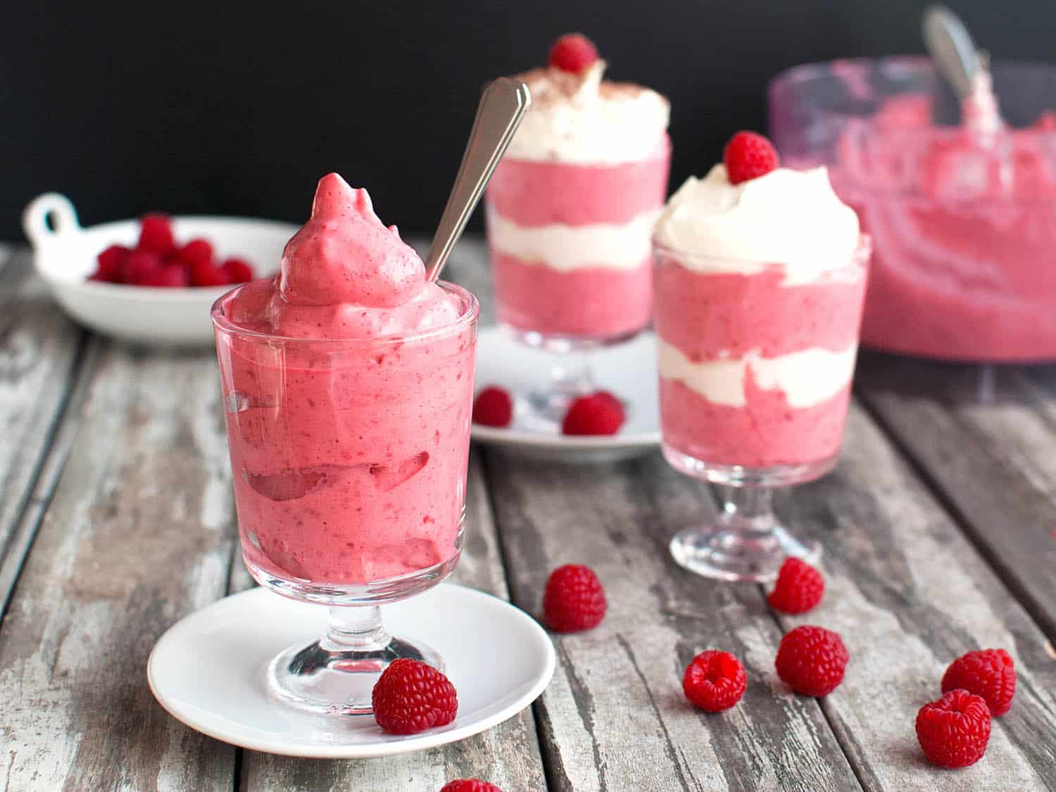 5-minute raspberry mousse