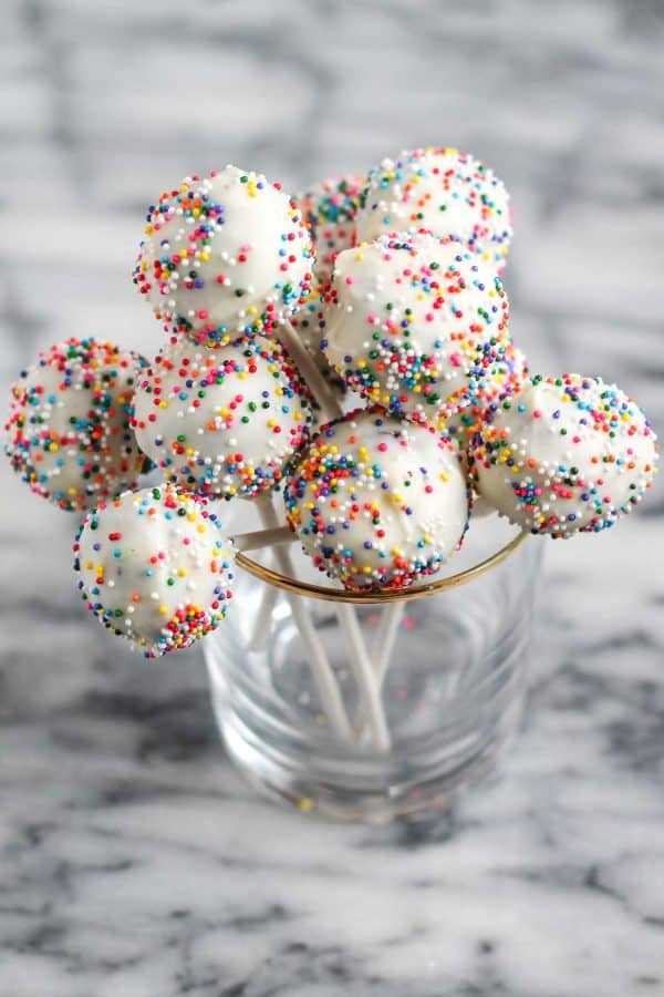 Sprinkles cake pops