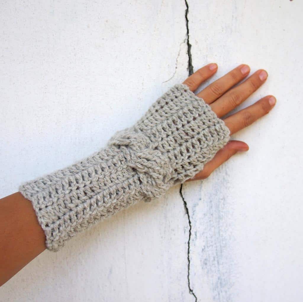 Crochet cable fingerless mittens