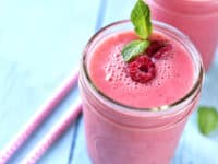 Raspberry lemonade smoothie 200x150 Sip Away Your Blues: Best Mood Boosting Smoothies You Need to Try Out Today!