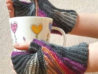 15 Crocheted Fingerless Mitten Patterns for Fall and Beyond