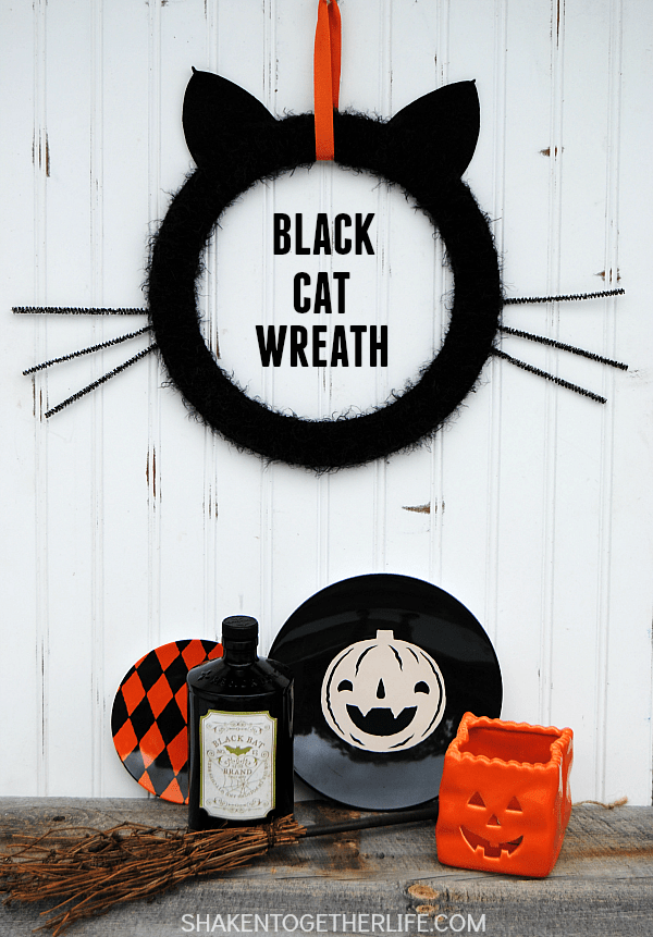 Fuzzy yarn wrapped black cat wreath