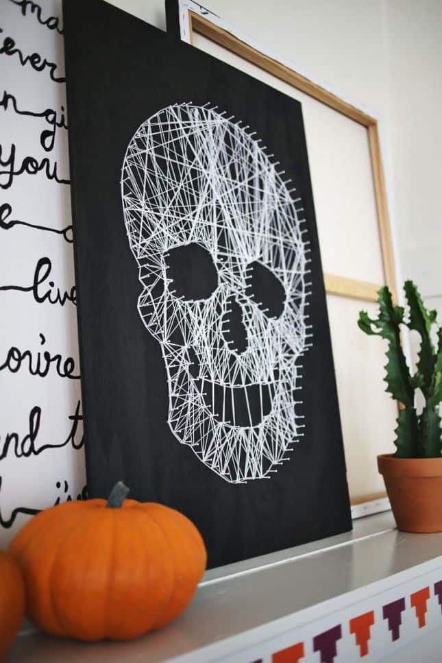 Halloween string art skull canvas