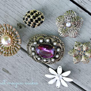 Glittering Upcycling: 14 Unique Ways to Reuse Old or Broken Jewelry
