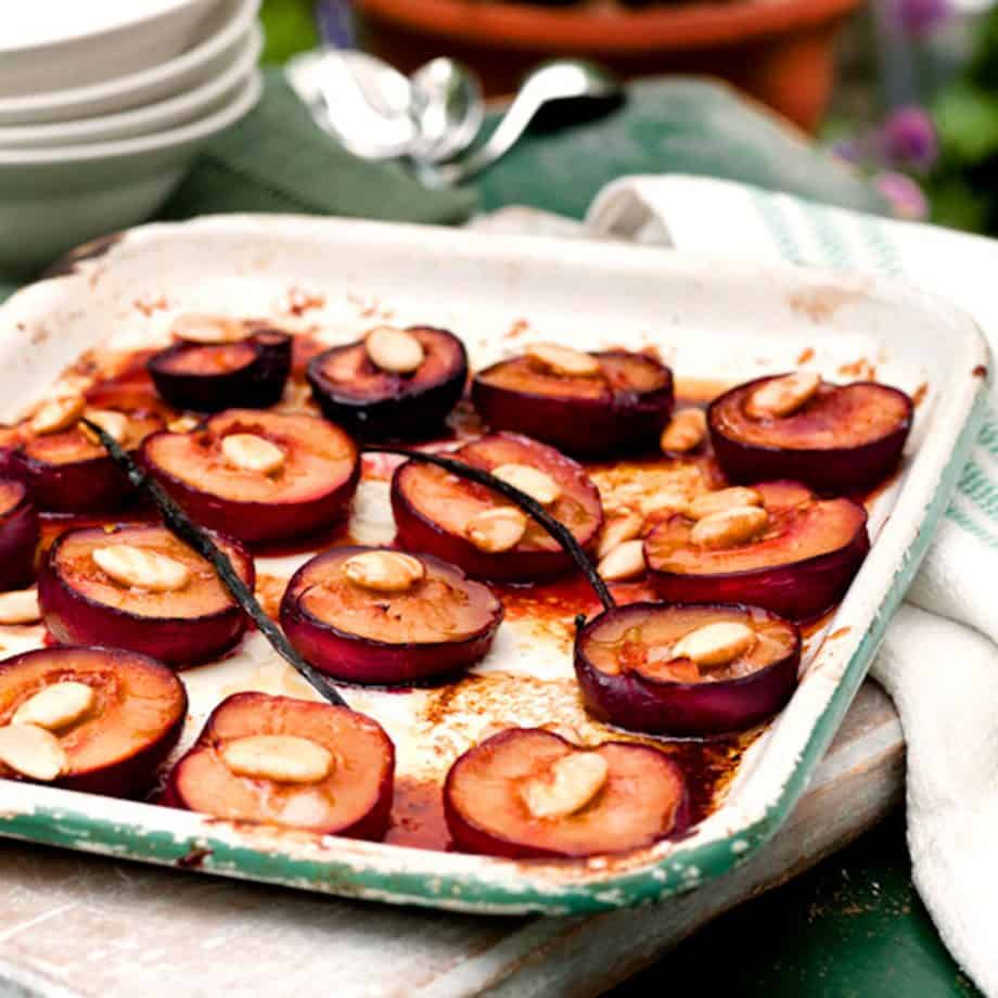 Honey and rose baked plums