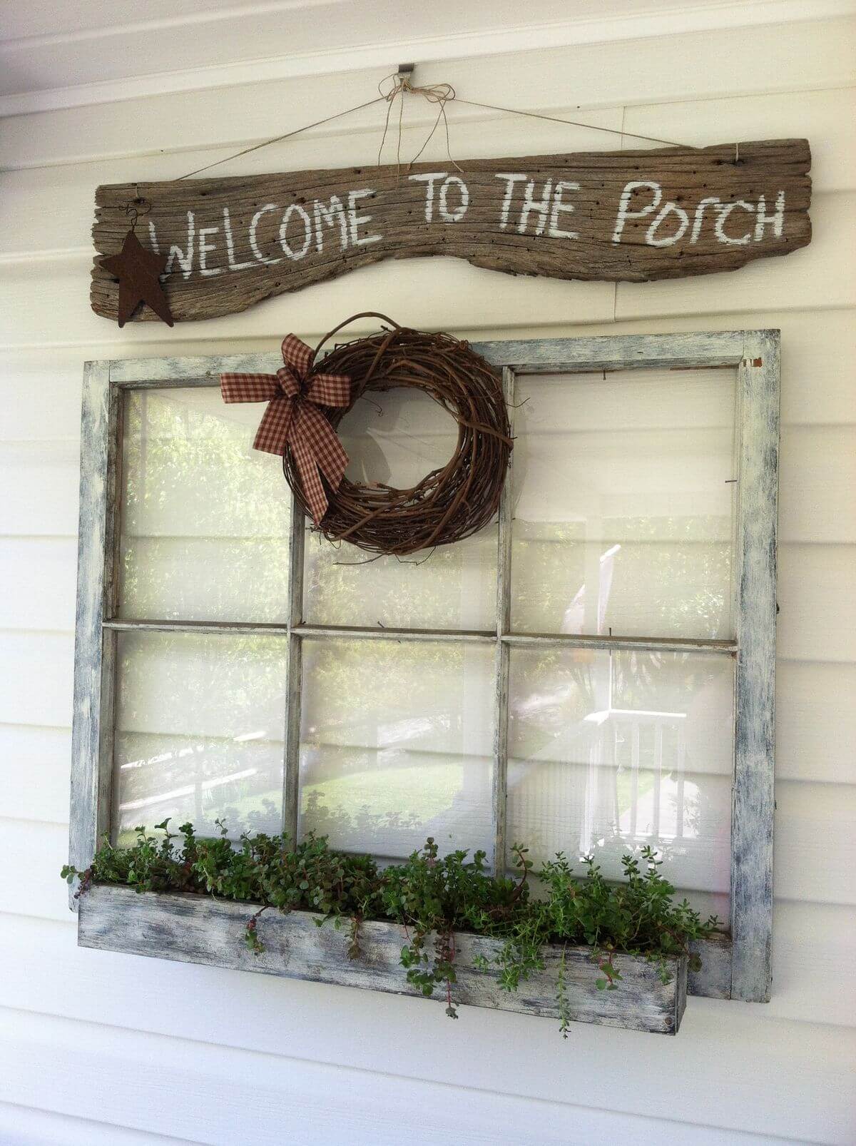 Vintage window welcome sign