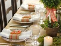Dining with Cheer: Beautiful DIY Holiday Centerpieces and Table Settings