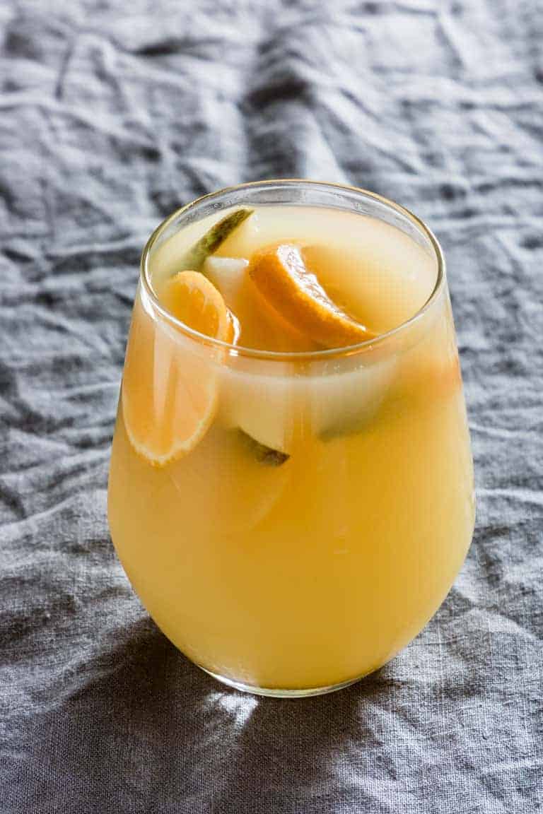 Mulled pear juice