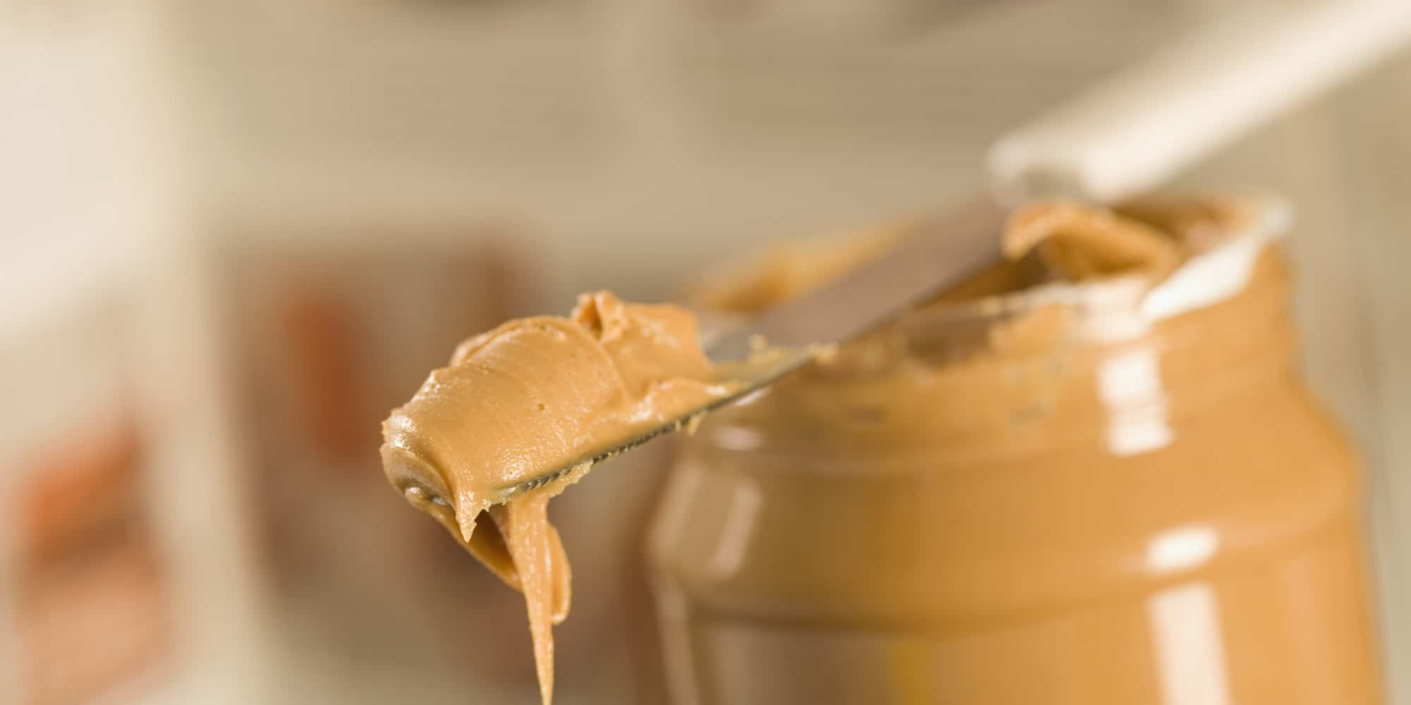 Use peanut butter as a smooth shaving cream