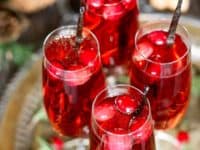 15 Unique Cocktail Recipes for Christmas Parties