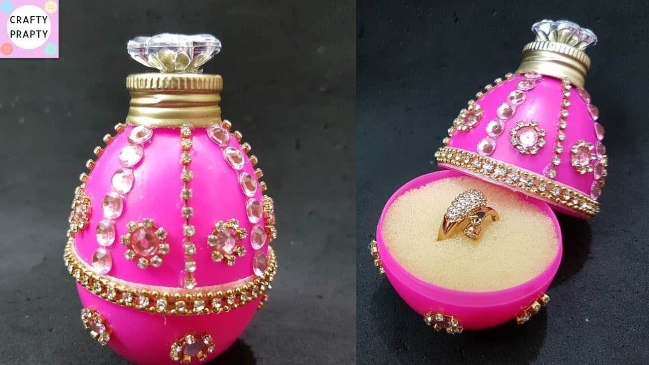 Bedazzled platic egg ring box