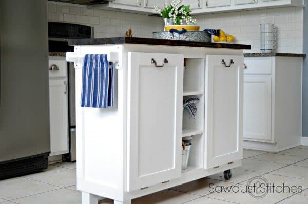 Cabinet to a kitchen island