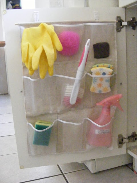 Show pocket cleaning supply organizer