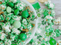 Green and Awesome: 15 Delicious St Patrick’s Day Snack Ideas!