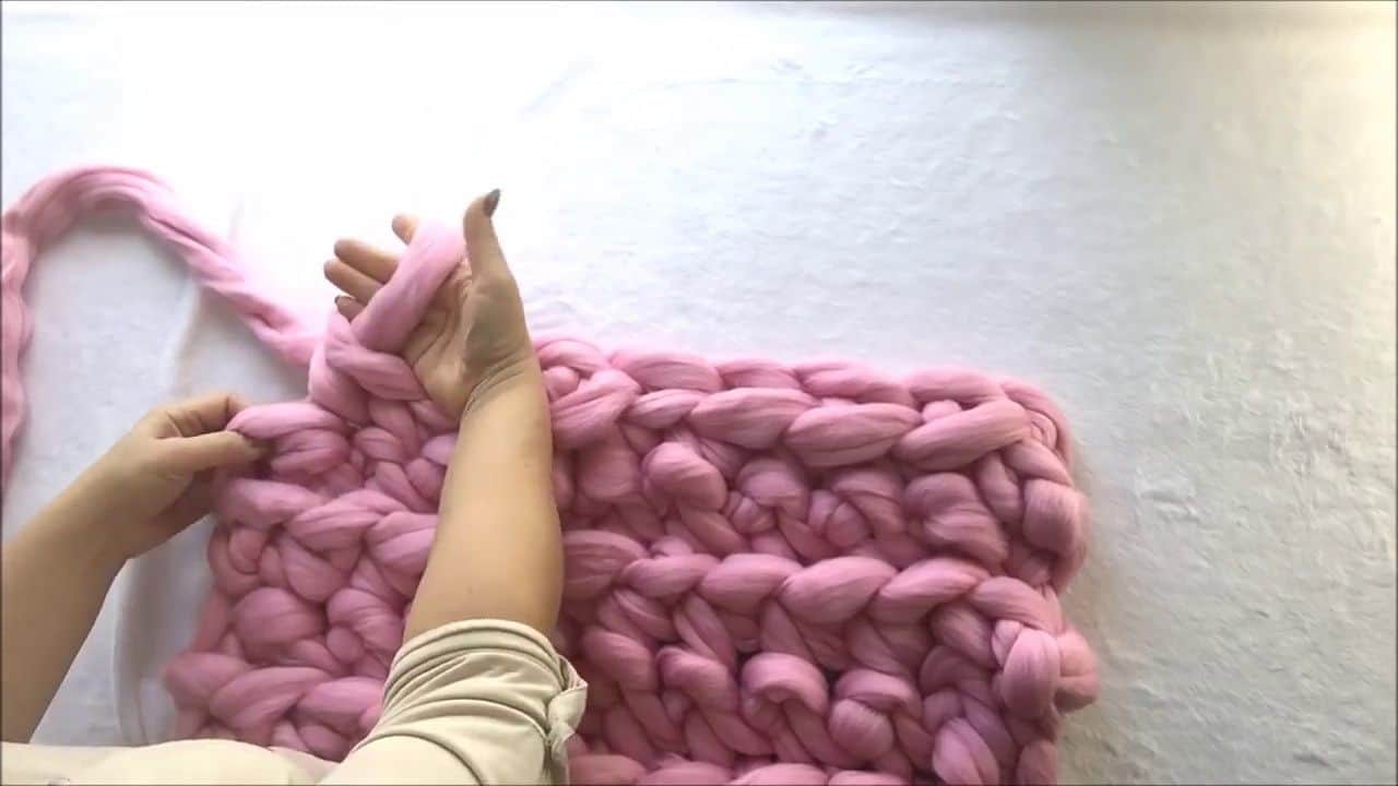 How to arm and hand crochet