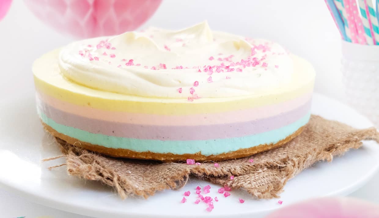 Kawaii pastel cake
